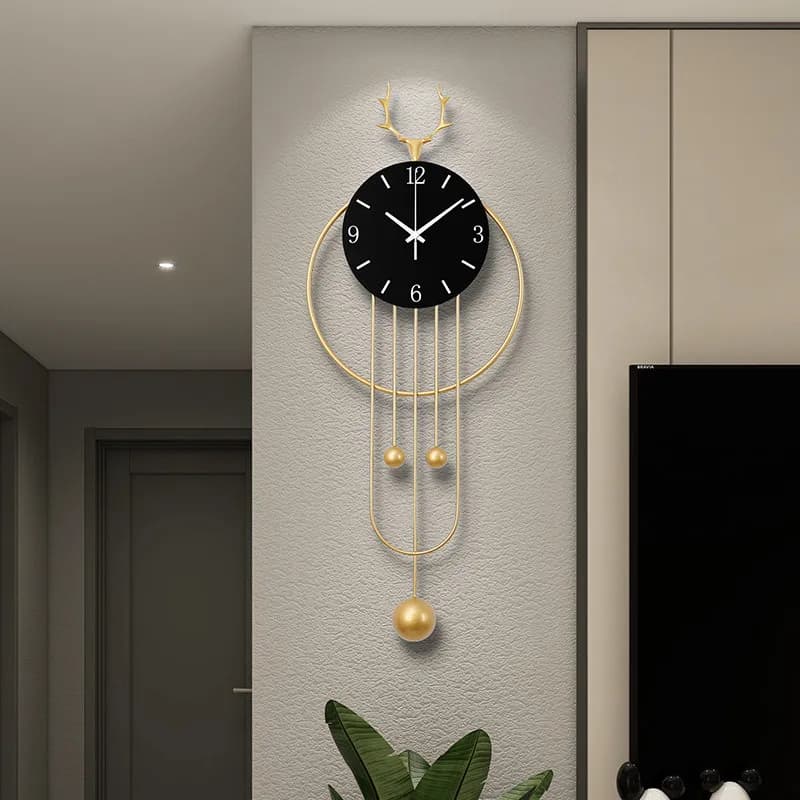 Nordic Luxury Living Room Deer Head Wall Clock Metal Design Restaurant Mute Clock Bedroom Kitchen Study Wall Clock Room Decor