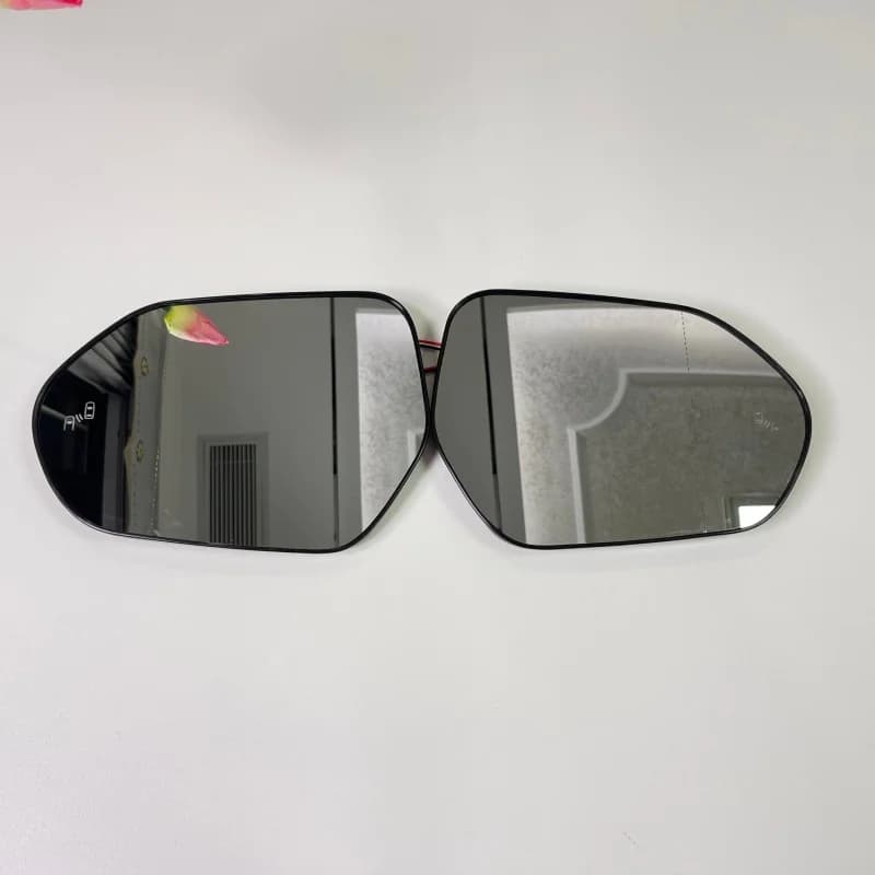 For Toyota Prius 2016 17 18 19 20 21 22  / Camry 2018 -2022 Car Wide Angle Heated Mirror Glass With Blind Spot Warning Light