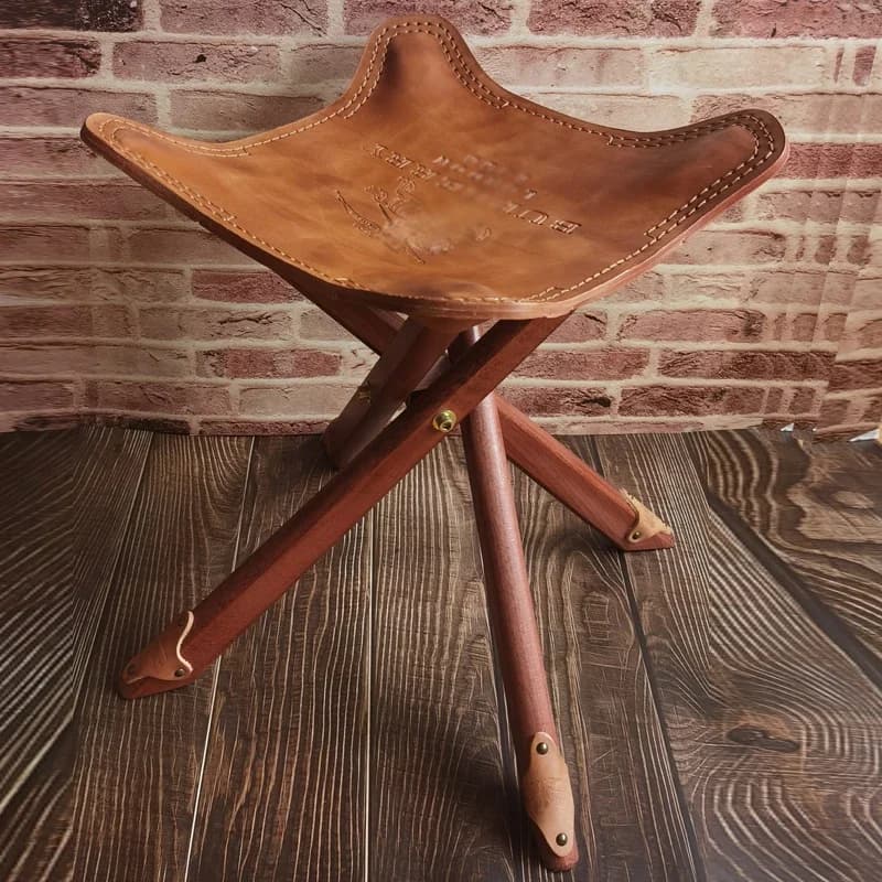 Vintage Folding Stool Ottoman Solid Wood Leather Footstool Portable Cowhide Shoe Changing Bench Comfortable Living Room Stool