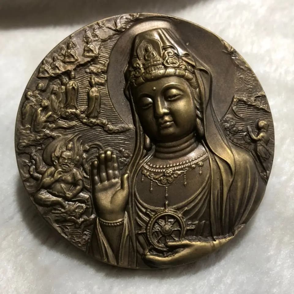 Nanhai Send Son Guanyin Big Bronze Medal Putuo Mountain Big Bronze Medal, Respond to Requirements Great Mercy and Compassion Gua