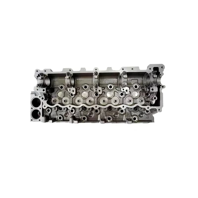 Factory Direct 4HG1 4HF1 8-97146-520-2  8-97207-131-1 8-97358-368-0 Cylinder Head for Bogdan bus 8V