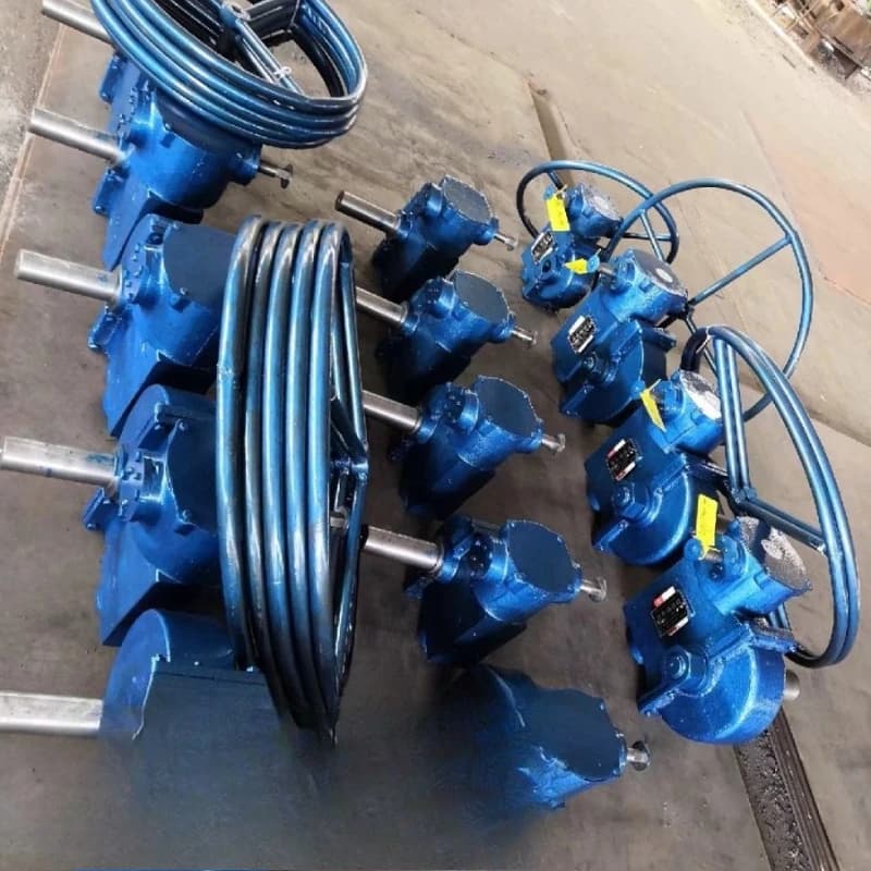 Specializing in the manufacture of tilting and turning manual molten iron ladle ladle pouring gear reducer