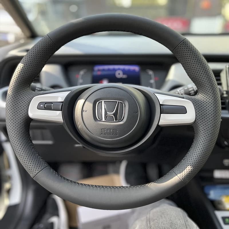Customized Hand-sewn Car Steering Wheel Cover Braid for Honda Fit Jazz 2020-2026 Artificial Microfiber Leather Car Interior