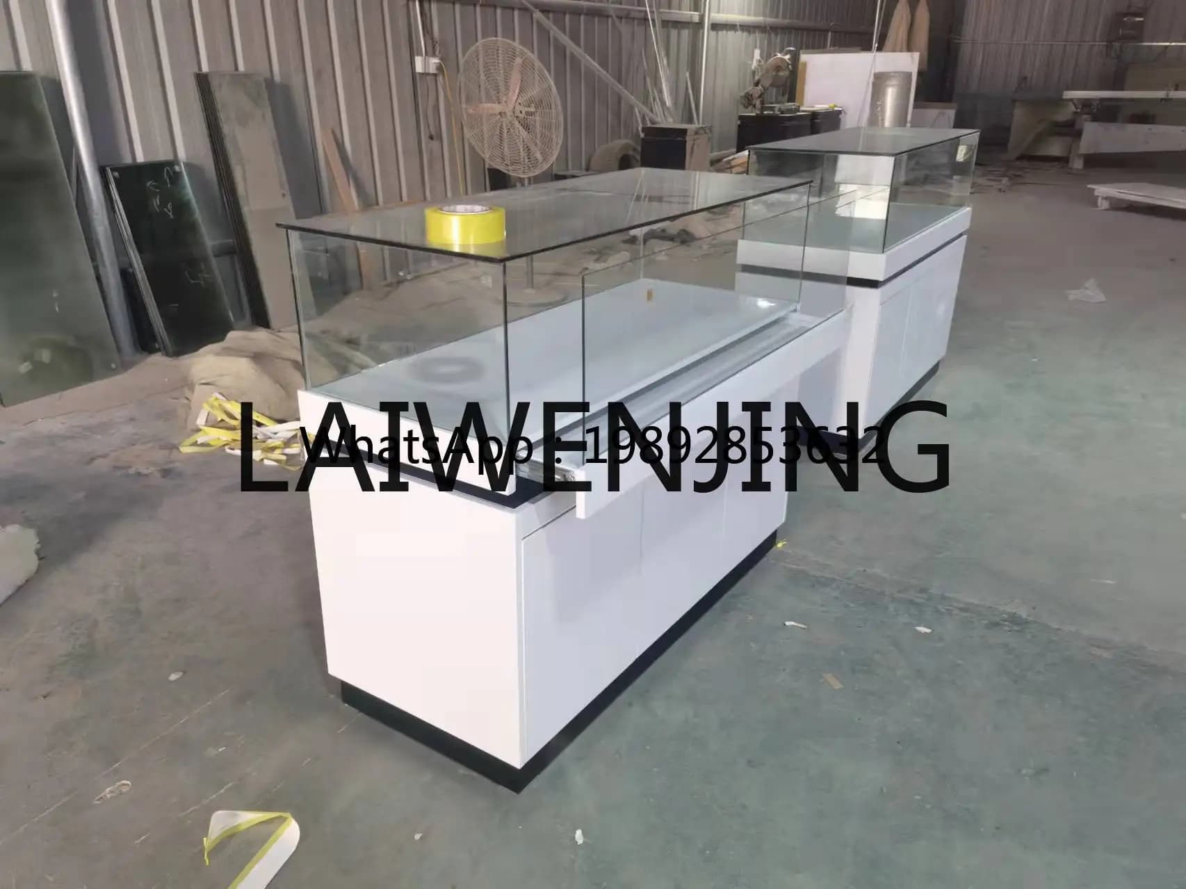 GZ-Z Glass Showcase Abrasive Tools Cultural Relics Exhibition Wooden Paint Counter Product Showcase