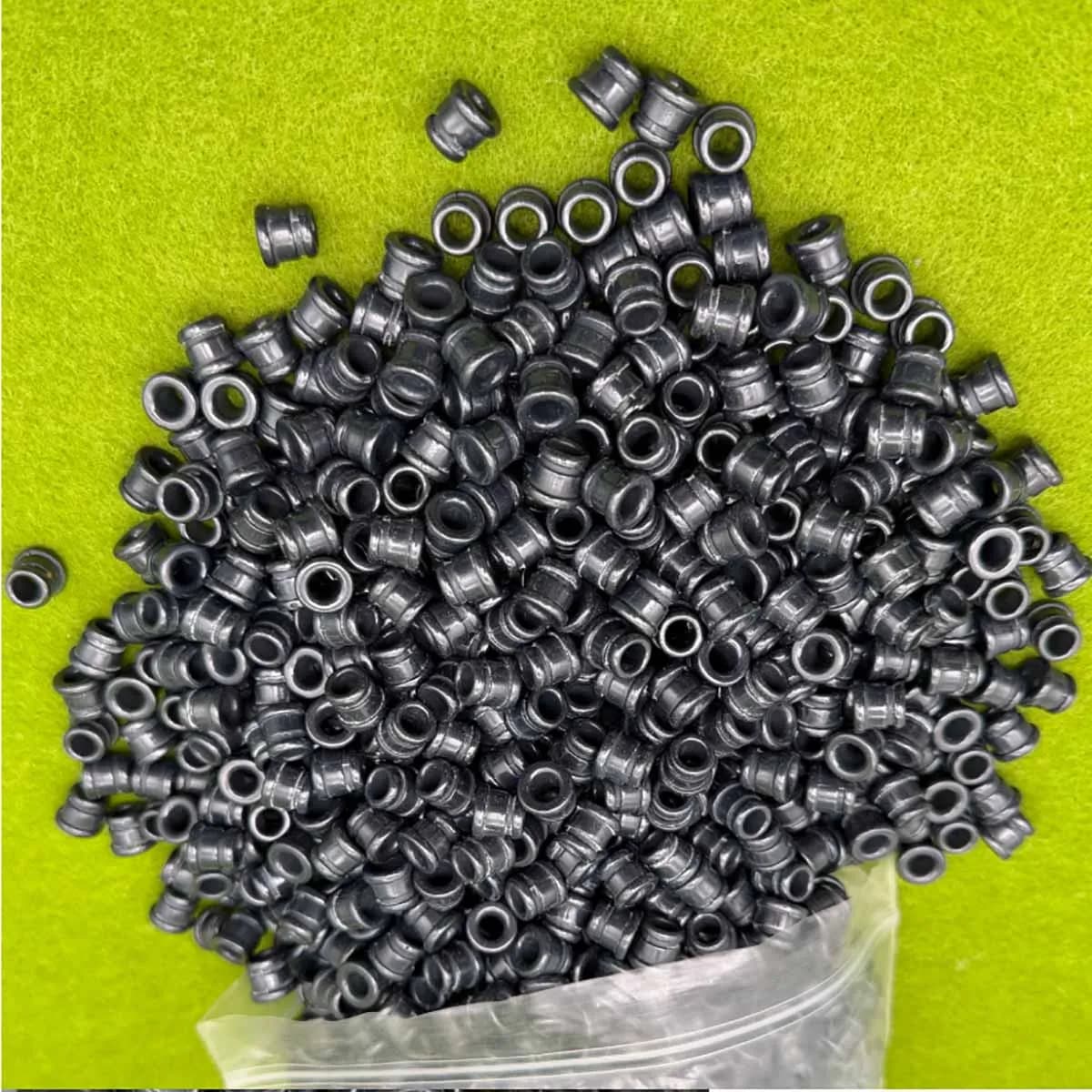 Slotted High Wear-Resistant Grooved Porcelain Eyelets 95% Alumina Ceramic Wire Guides, for Textile Machinery