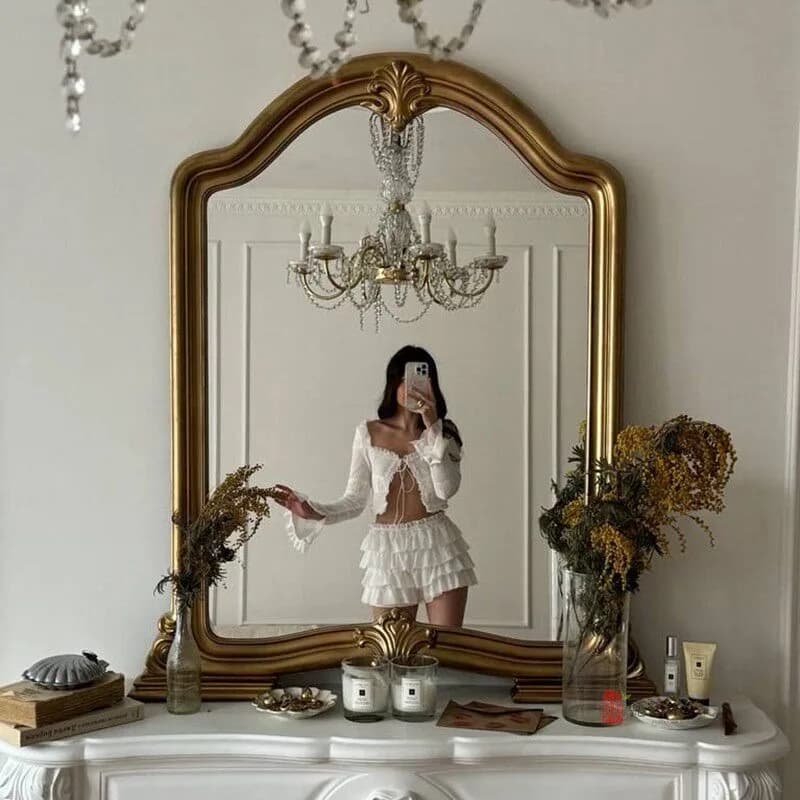 Modern Vintage Mirror Makeup Aesthetic Vanity Luxury Bathroom Funky Mirror Funky Dressing Table Spiegel Wand Home Decorations