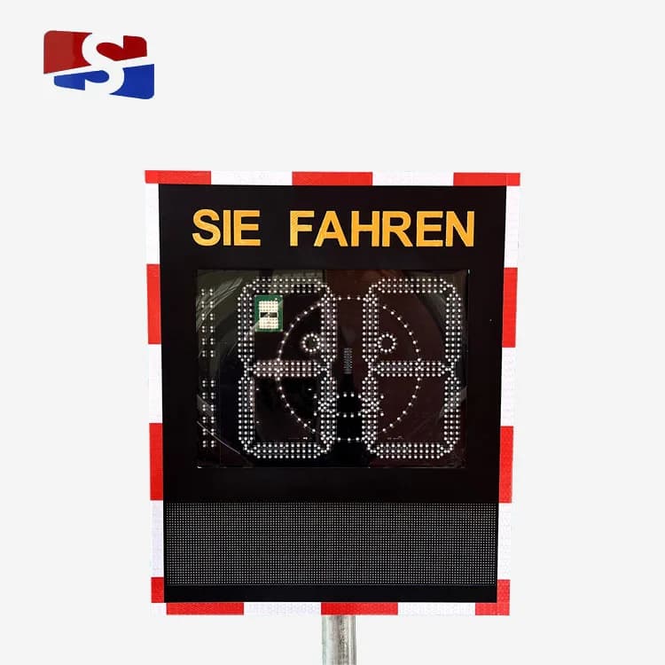 LED Solar Traffic Sign with Speed Limit Radar Galvanized Steel & Aluminum Construction 700x850mm Fourth Grade Reflective Film