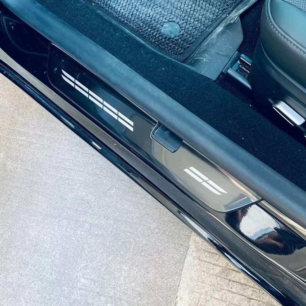 For Tesla Model 3 Stainless Steel Door Sill Scuff Plate Trim Pedal Accessories Car Threshold Protector Stickers 2023 2024
