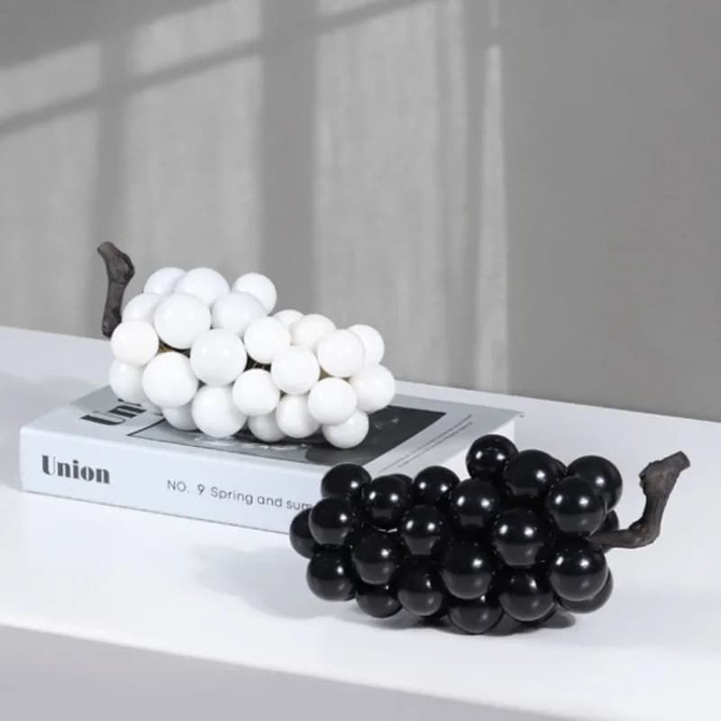 Modern Biomimetic Grape Skewer Sculpture, Desk Decoration, Grape Fruit Imitation Sculpture, Room Aesthetic Decoration