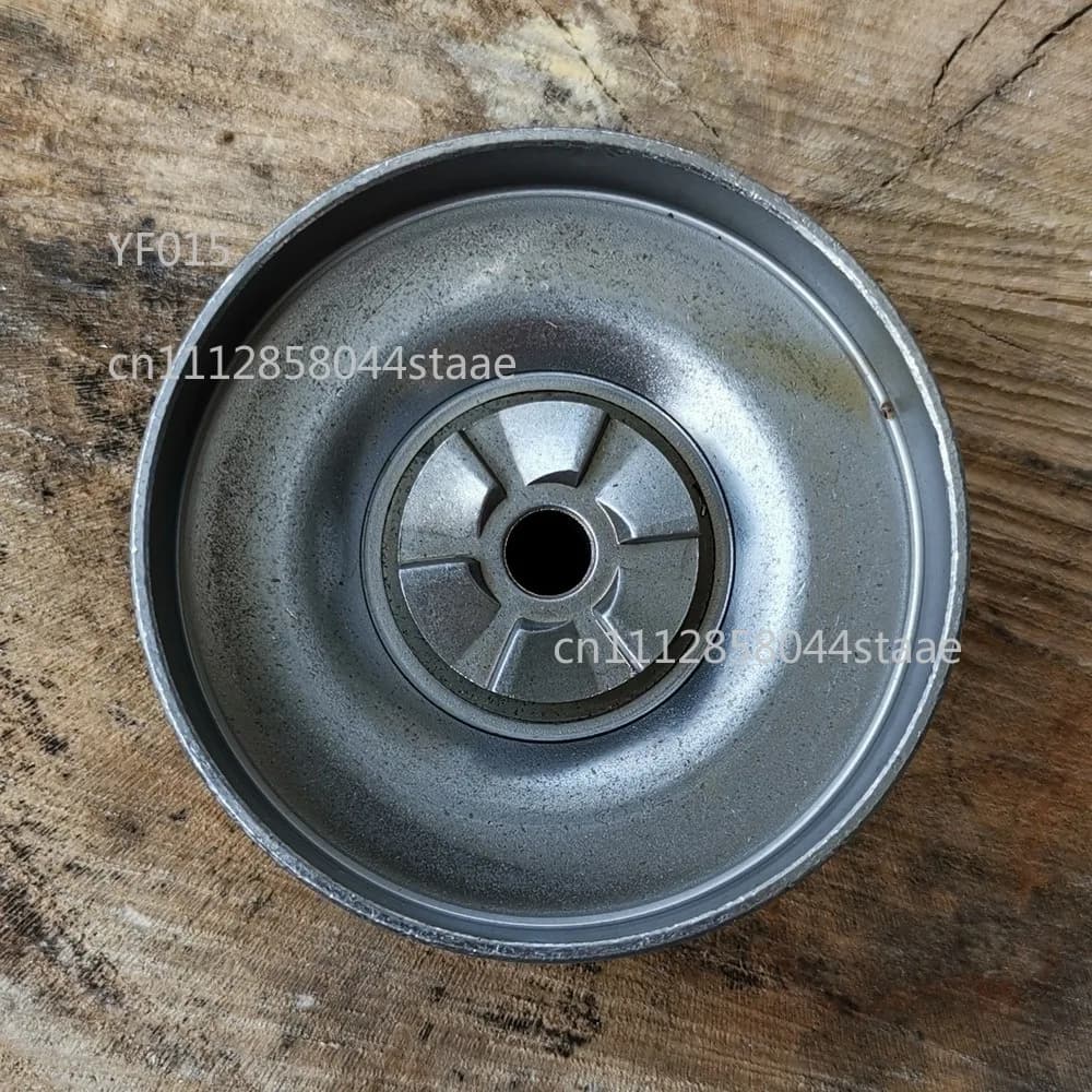 Clutch Sprocket Assembly for UC3500 225 223 110 / 111 / 112 Replacement