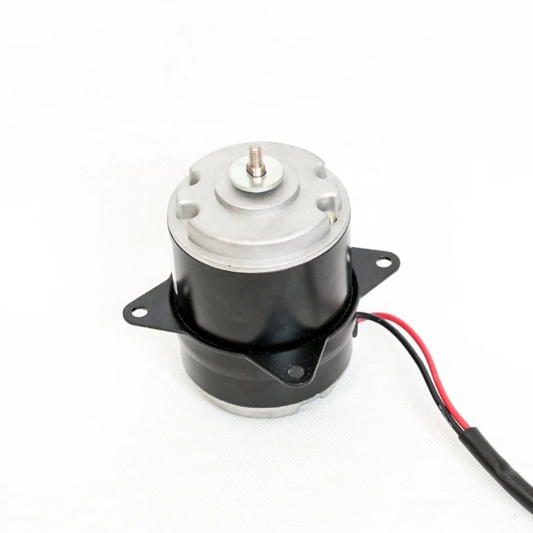 Factory Directly Selling 12V 24V Electric Motor Zd2924h5 Air Condensers For Bus Air Conditioning