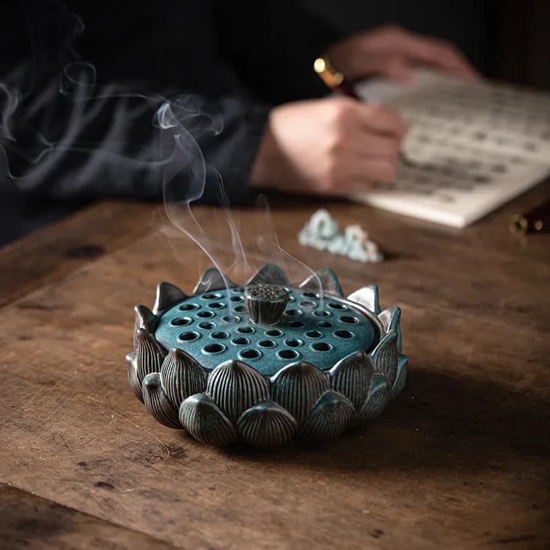 Lotus Creative Ceramic Extra Large Plate Incense Burner Incense Seal Set Household Agarwood Sandalwood Indoor Incense Lighter