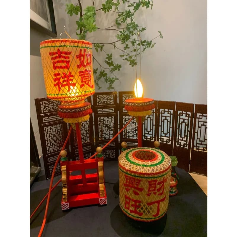 Small tall lanterns, bamboo woven oil-paper lantern ornaments, are for creative purposes