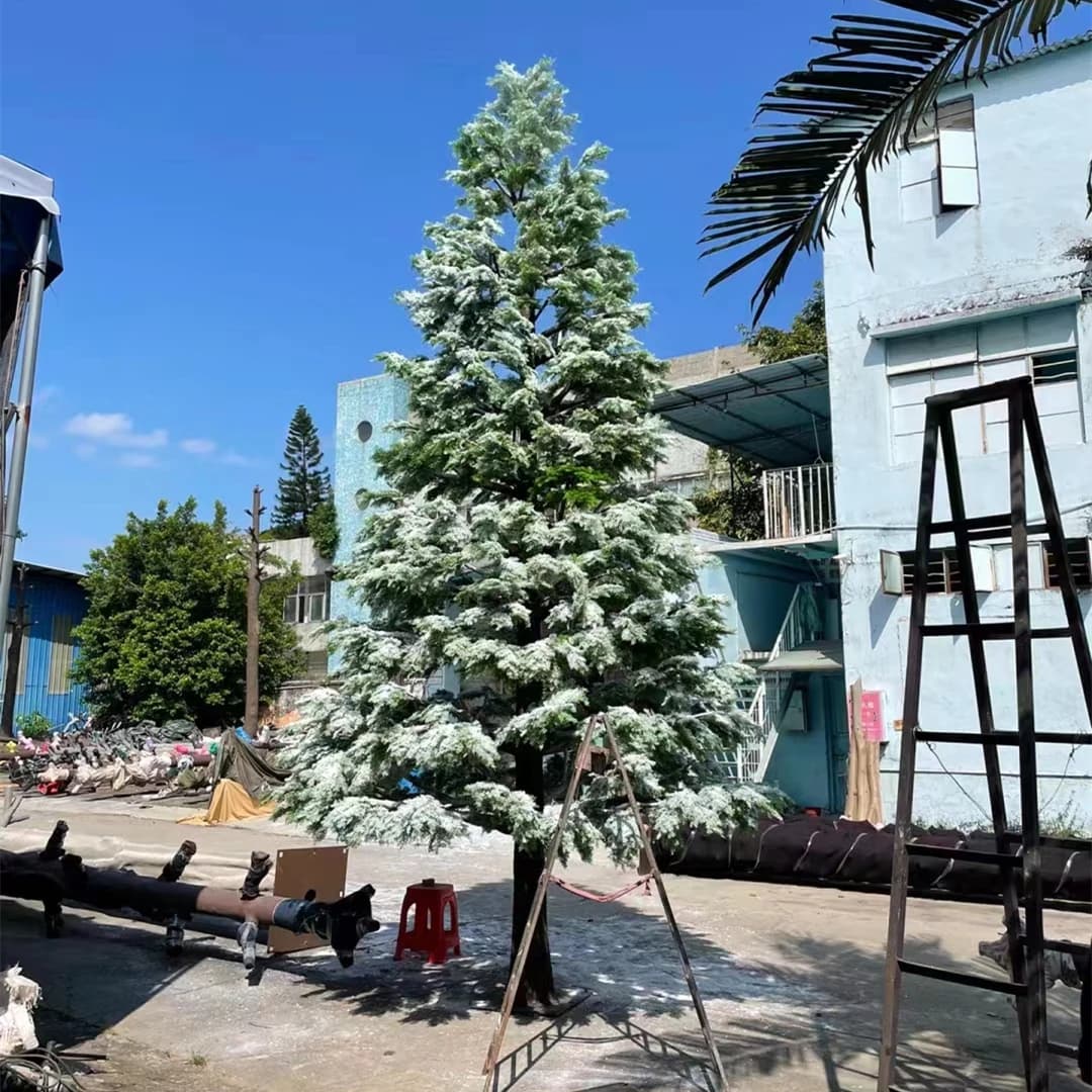 Artificial Christmas Tree Artificial  Pine Tree Bonsai Artificial Pine Tree for Holiday Decoration