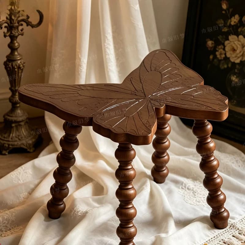 Solid wood butterfly stool art style low stool B & B hotel antique style living room special-shaped shoe change small stool retr