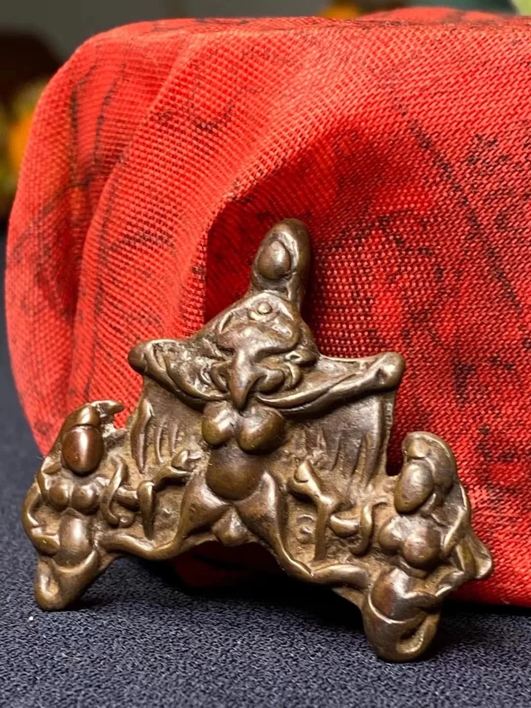 2"Tibetan Temple Collection Old Bronze Cinnabar GARUDA Dharma Protector Amulet Dharma Town House Exorcism