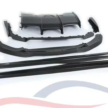 Carbon Fiber body kit for bmw M3 F80  F82 F83 M4  side skirt front  lip rear diffuser