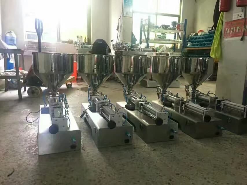 Single Nozzles Pneumatic Glass Bottle Beverage Sauce Honey Cosmetic Cream Semi Automatic Piston Paste Filler Filling Machine