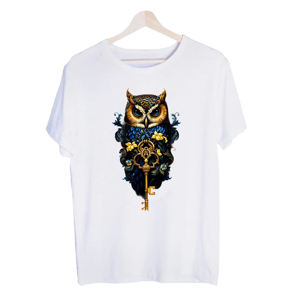 Men's Owl and Key Graphic Tee, Short Sleeve Crew Neck T-Shirt for Casual Daily Wear and Summer Outfits