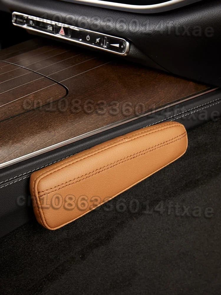 For Mercedes-Benz W214 E-class leg knee pads, central control leg cushion, E-class car interior supplies