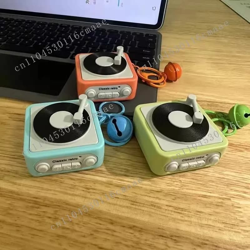 Vintage record recorder phonograph recordable music box record player mini decompression keychain bag pendant