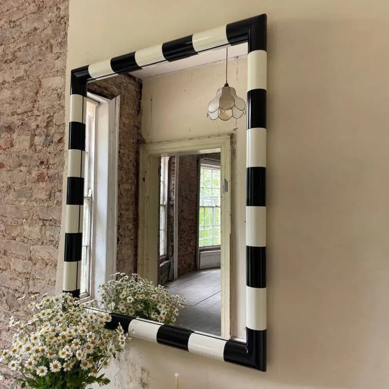 Funky Modern Mirror Decoration Living Room Art Aesthetic Vanity Square Cute Mirror Hanging Cosmetics Espelhos Home Products