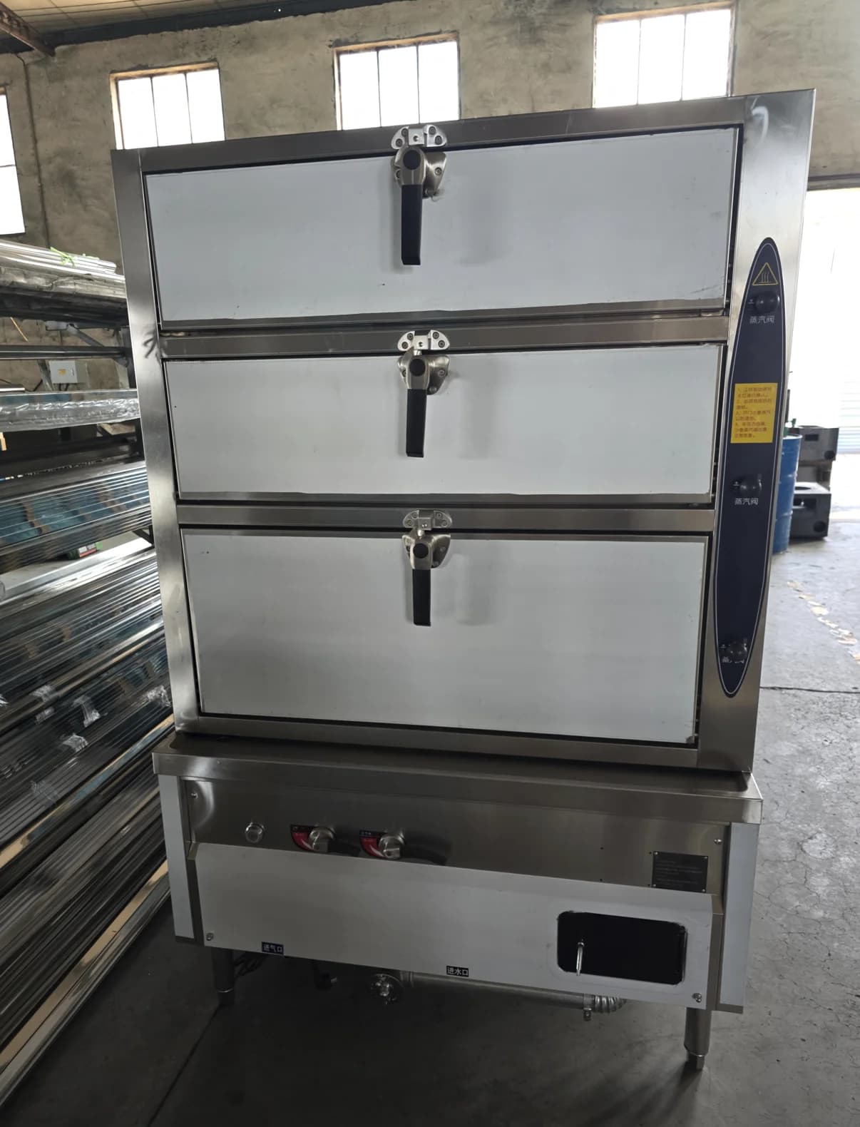 Commercial 3 Door Gas Seafood Steamer Cabinet Stainless Steel Steam Cabinet For Restaurant Canteen3 Deck Commercial Food Steamer
