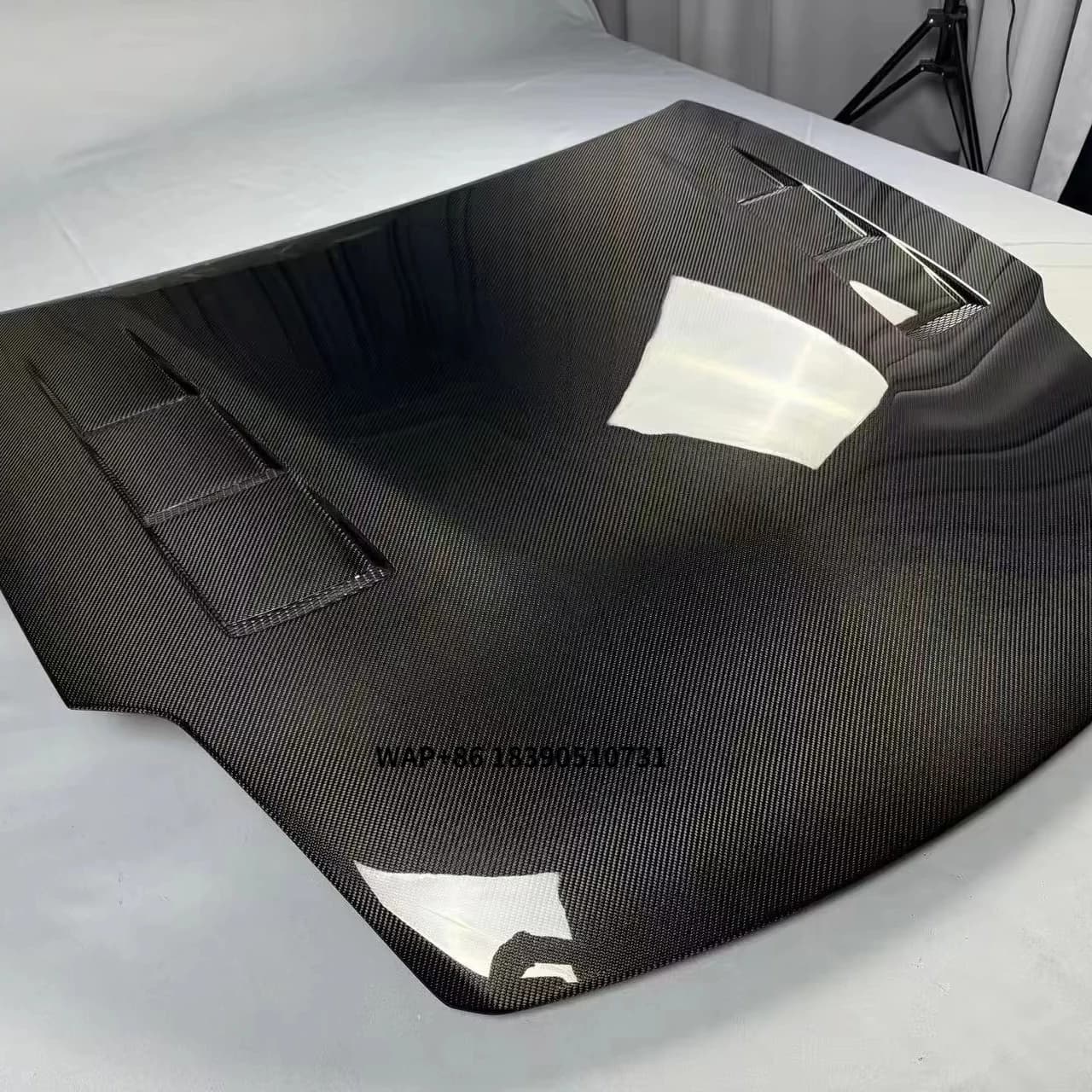 Carbon Fiber Hood for 2004-2009 350-Z