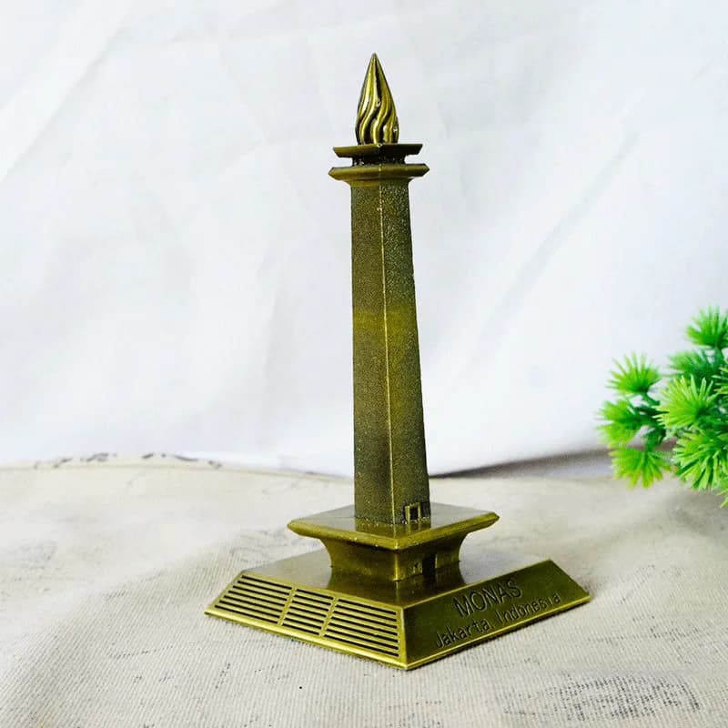 New Metal 3D World Famous Architectural Bronze Crafts Model Building Home Office Desktop Decor Indonesia Tower Gift Souvenir