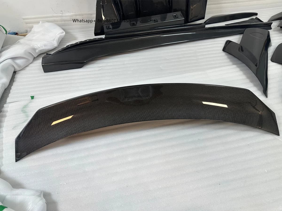 Mustang Dry Carbon Fiber Rear Spoiler Wing Roof Wing AC Style Car Accessories Body Kit forFord Mustang 2024