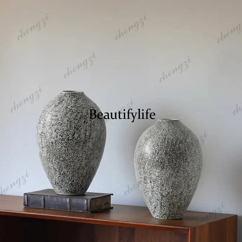 Modern art black curled ceramics, home soft flower furnishings, hotel flower arrangements