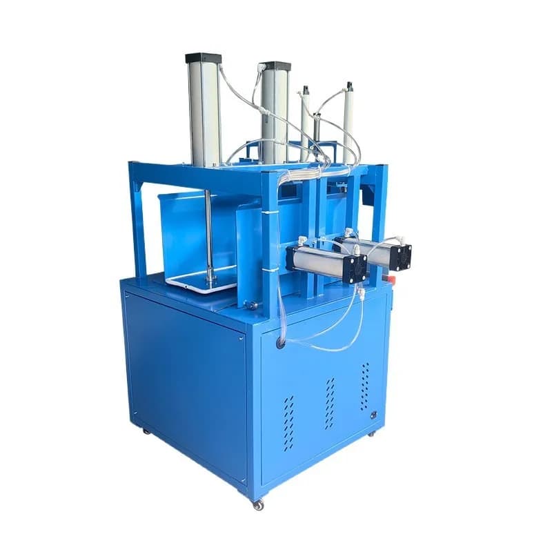 Vacuum compressor, sealing machine, pillow pillow sealing machine