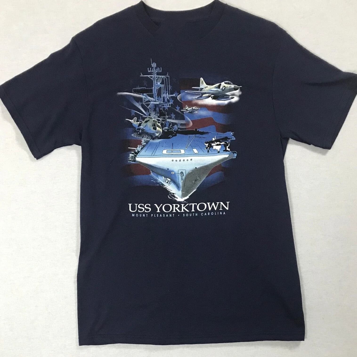 Vintage USS Yorktown CV10 Aircraft Carrier T-Shirt 100% Cotton O-Neck Short Sleeve Summer Casual Mens T-shirt Streetwear