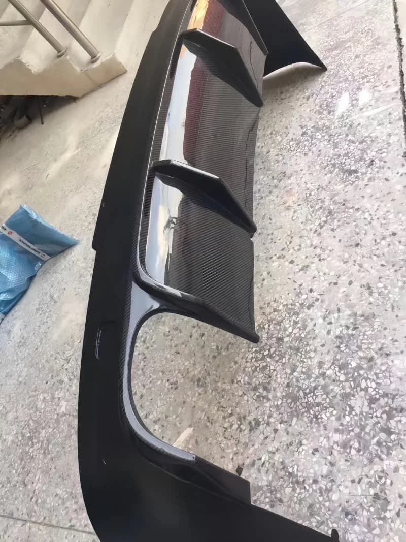 For 2010-2015 for Audi Q7 Rear Diffuser Carbon Fiber Spoiler Lip Chin Bumper New for Auto Application