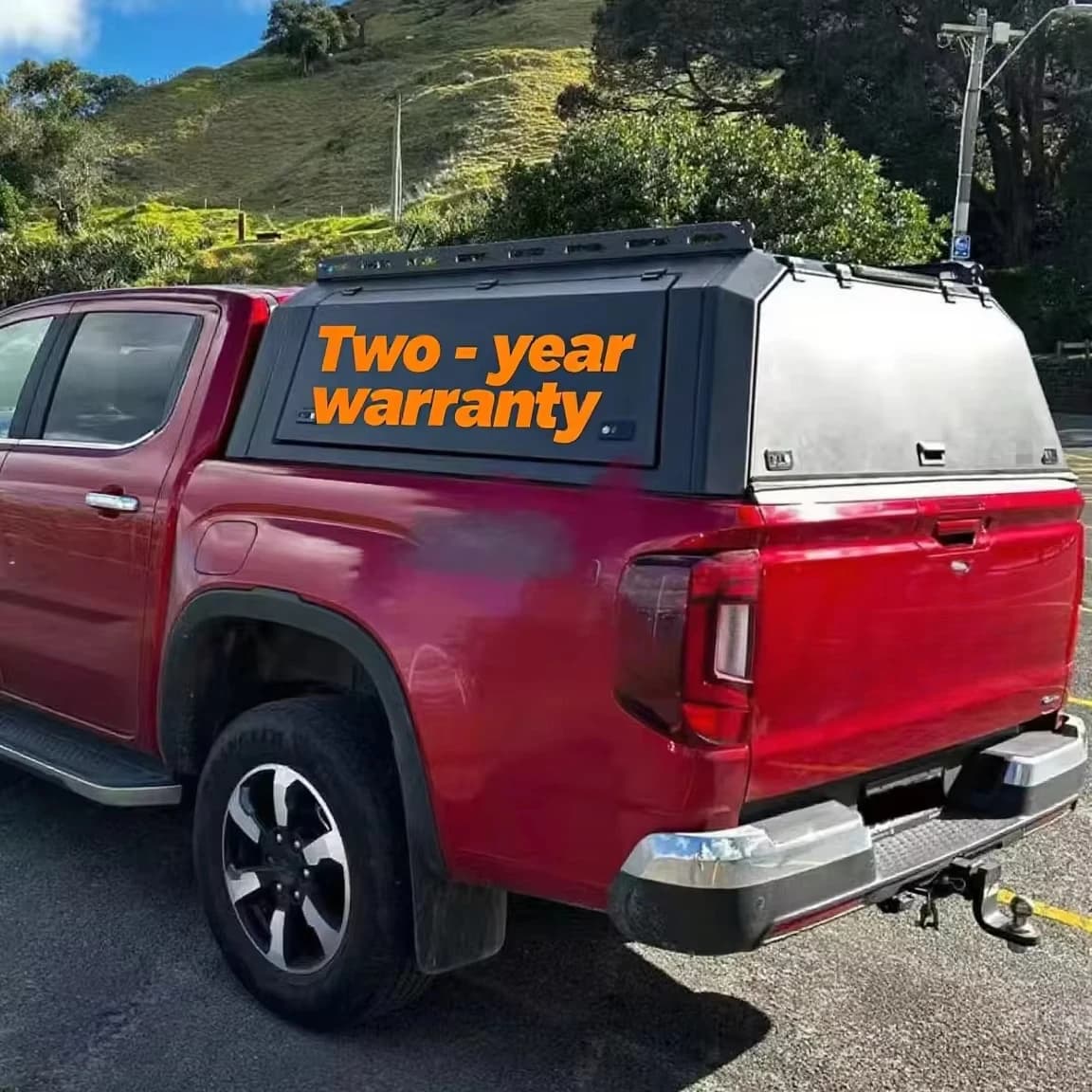China-Made Amarok Model Pickup Truck Bed Topper Canopy for JMC for  Tacoma  Sierra 1500  Frontier 4x4 Truck
