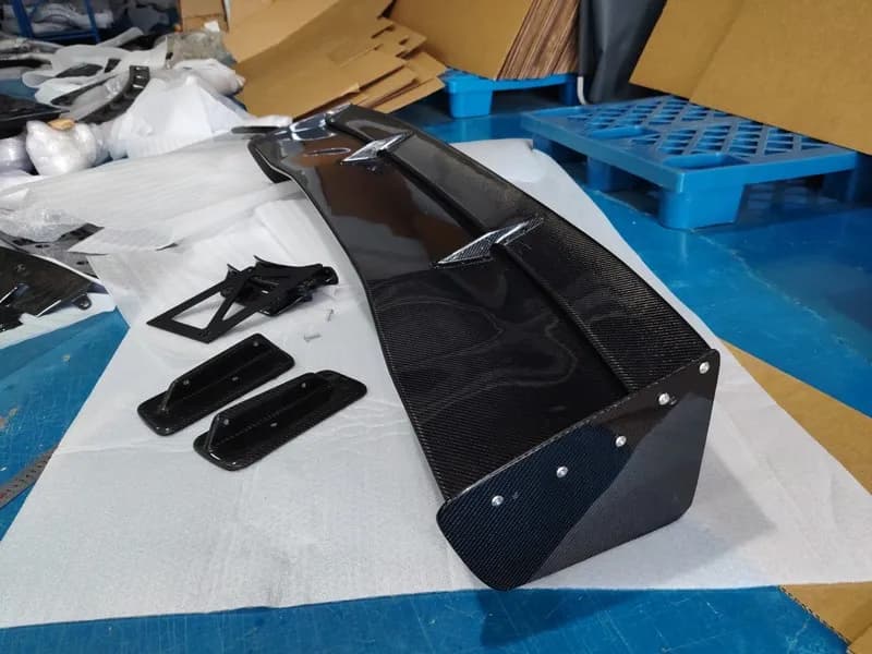 For Mitsubishi evo 10 X sedan Carbon Fiber Rear Trunk GT Spoiler Wing Diffuser car Bodykits