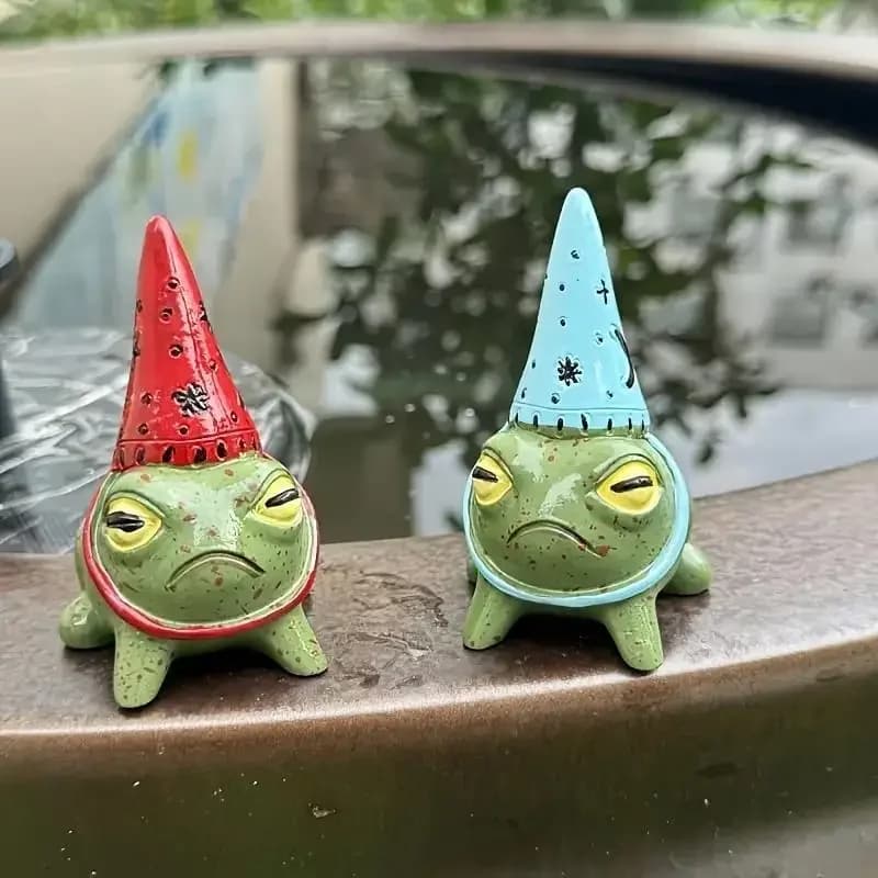 1/3/5 pcs Cute Frog Statue with Party Hat Desktop Ornament Garden Home Office Decor Halloween Gift