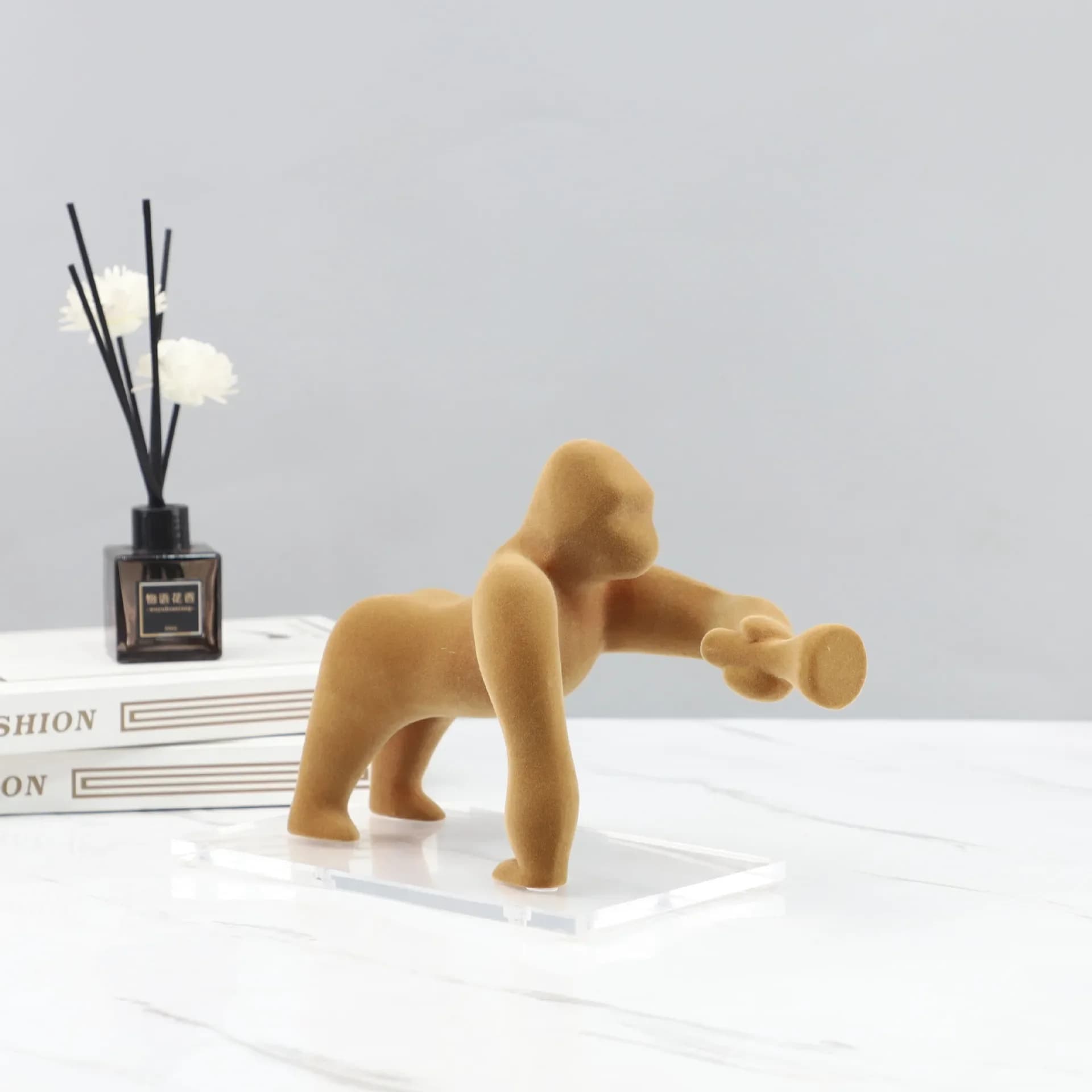 Modern Simple Abstract Flocking Gorilla Art Ornaments Living Room Porch Study Bedroom Office Home Decoration Animal Statue
