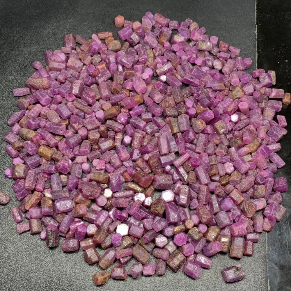 Natural Ore Red Corundum  Rough Ruby Irregular Chips Raw Home Decor Crystals Healing Gemstones Minerals Reiki Gift Garden