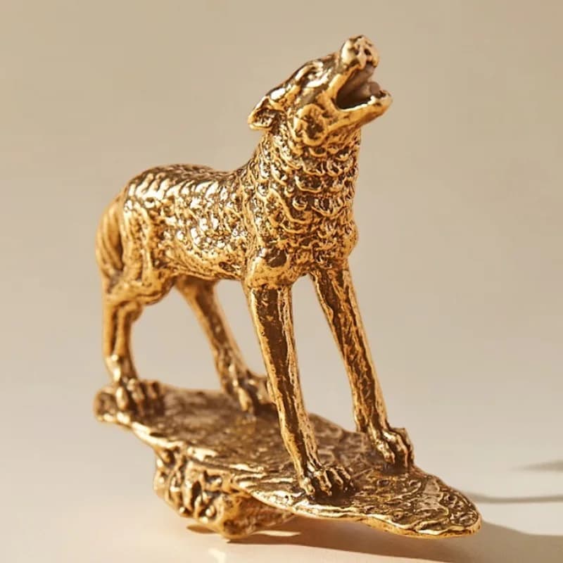 Desktop original stone Tao Tea pet creative Wolf Totem craft brass ornament