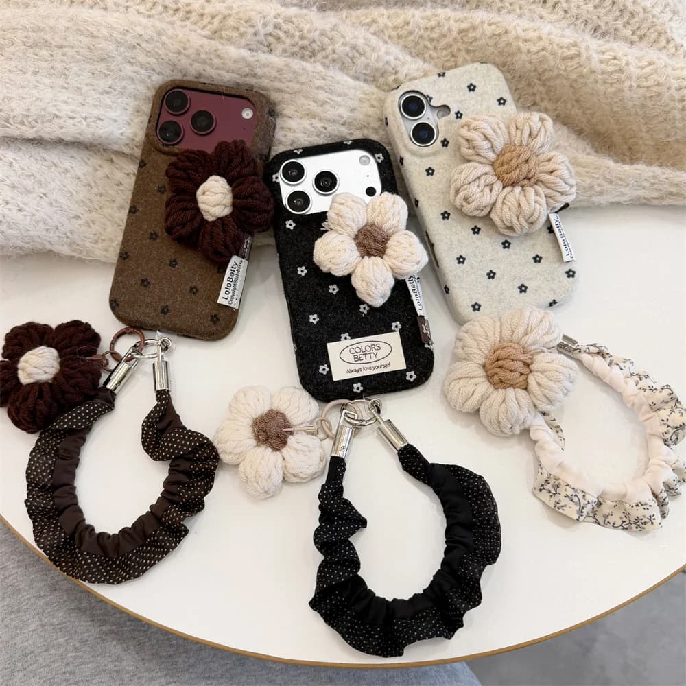 Kawaii Dot Woolen Phone Case for iPhone 18 17 16 15 Pro Max 3D Flower Cute Cover With Floral Pleated Wrist Strap Korea Fundas