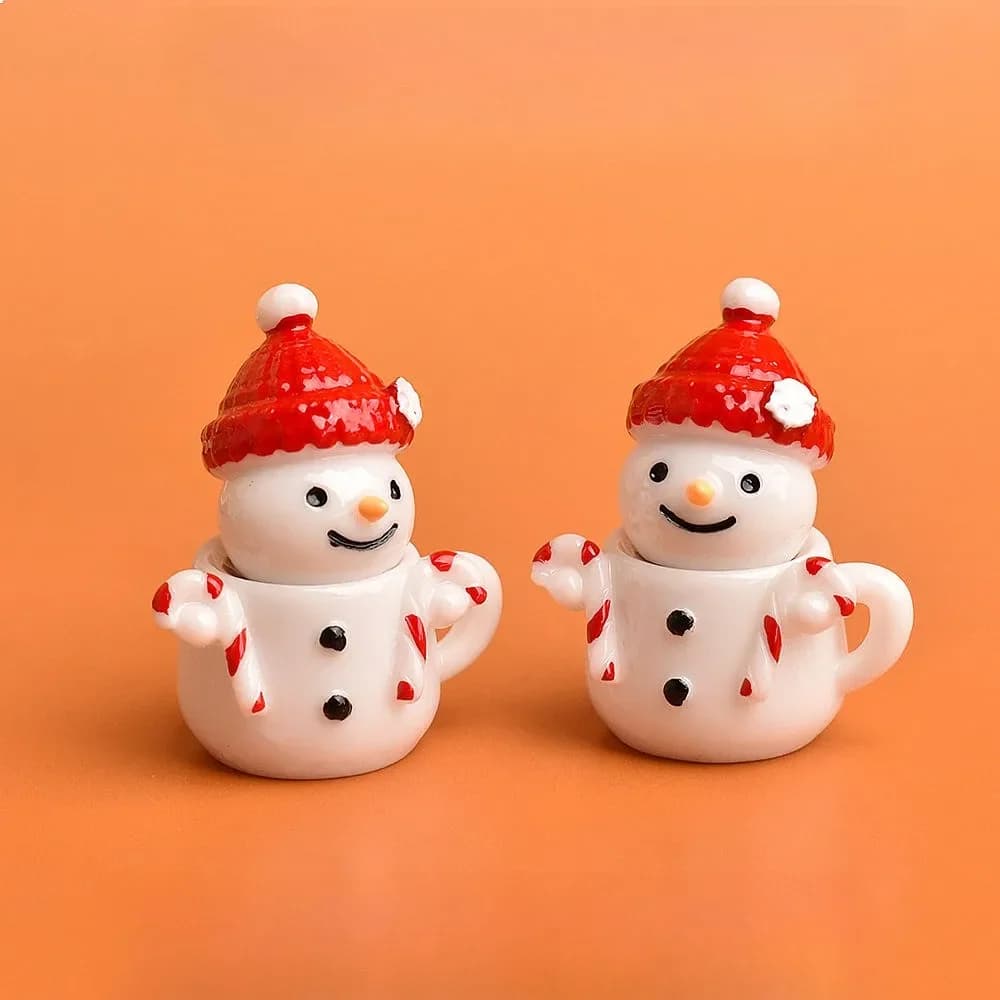 100pcs Kawaii Resin Simulated Snowman Coffee Cup Miniature Craft Desktop Ornament Christmas Dollhouse Decor
