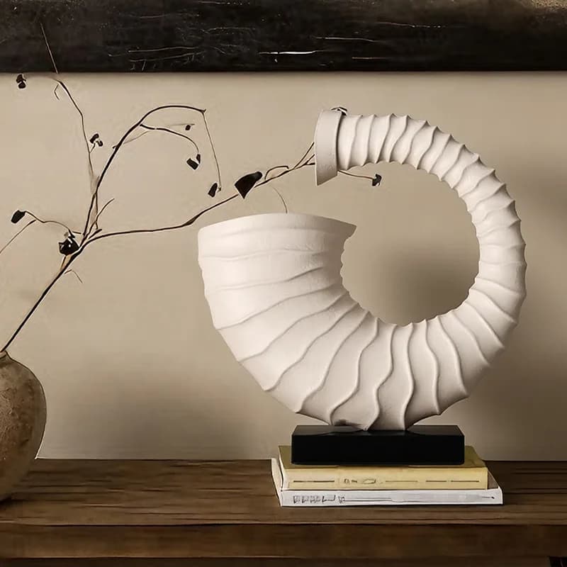 Wabi-sabi Style Conch Craft Ornament – Premium Niche Decor for Living Room, B&B Soft Furnishing, Home Entrance