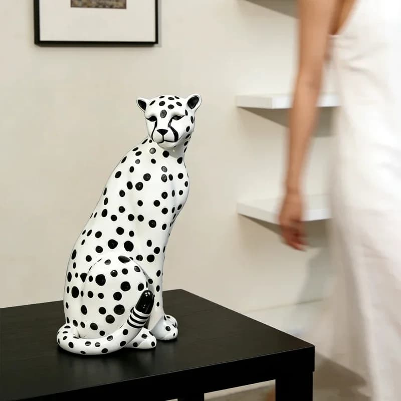 Resin Handicrafts Leopard Cheetah Simulation Animal Sculpture Spotted Leopard Decorative Figurines Home Decoration Accessories