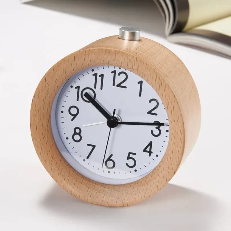 Solid Wood Small Alarm Clock Creative Octagonal Bedside Clock Quartz Silent Nightstand Watch Luminous Retro Wake-up Watch