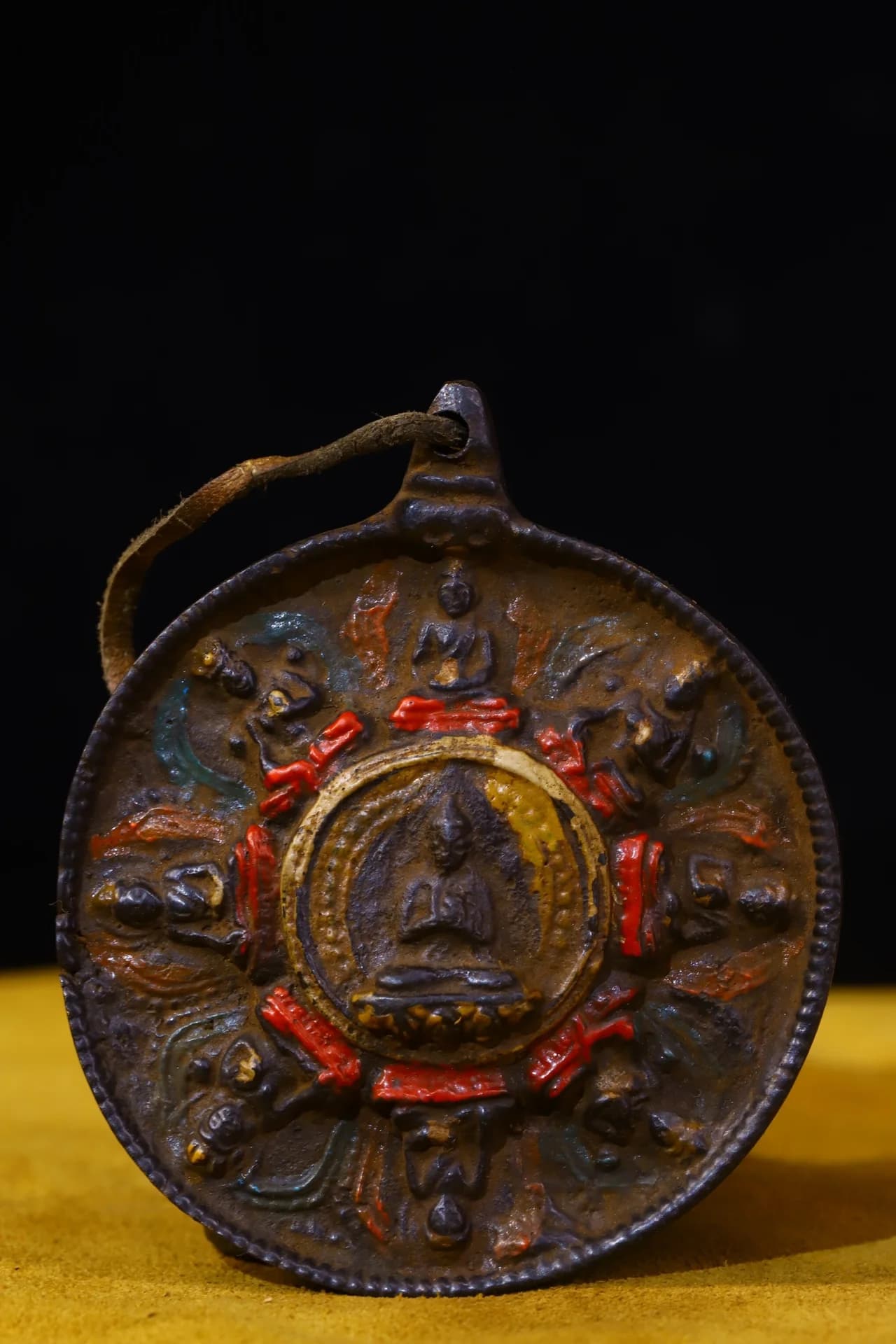 3"Tibetan Temple Collection Old Bronze Cinnabar Painted Shakyamuni Buddha Card Nine Buddhas pendant Amulet  Town house Exorcism
