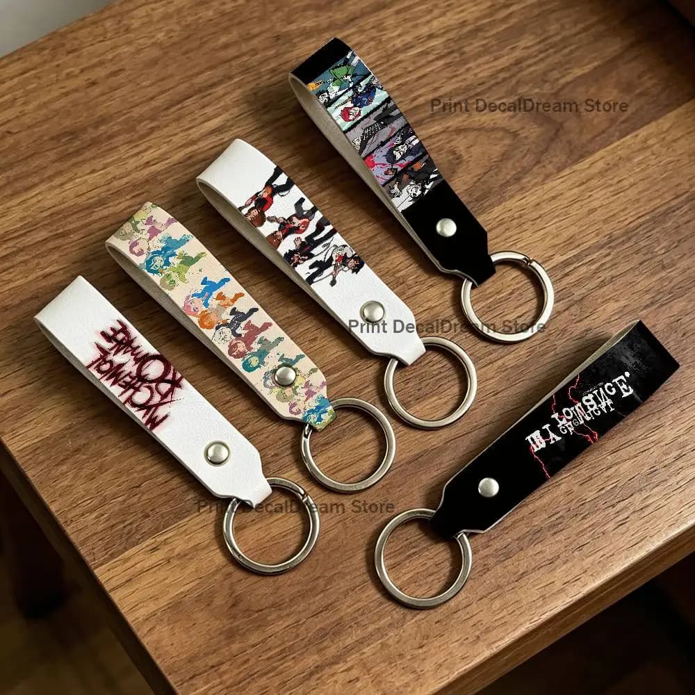 My C-Chemical Romance Car Key Chain Women Men Delicate Leather Pendant High-end Keychain Lovely Leather Rope Key Holder