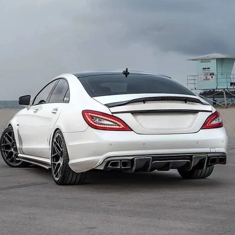 High Quality Premium Car Accsori CLS Pre Real Carbon Fiber Body Kit Front Rear Lip Side Skirts Spoiler Mirror Ca Durle