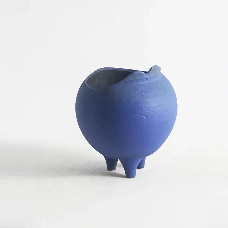 Creative tripod ceramic vase simple sample flower device ornament