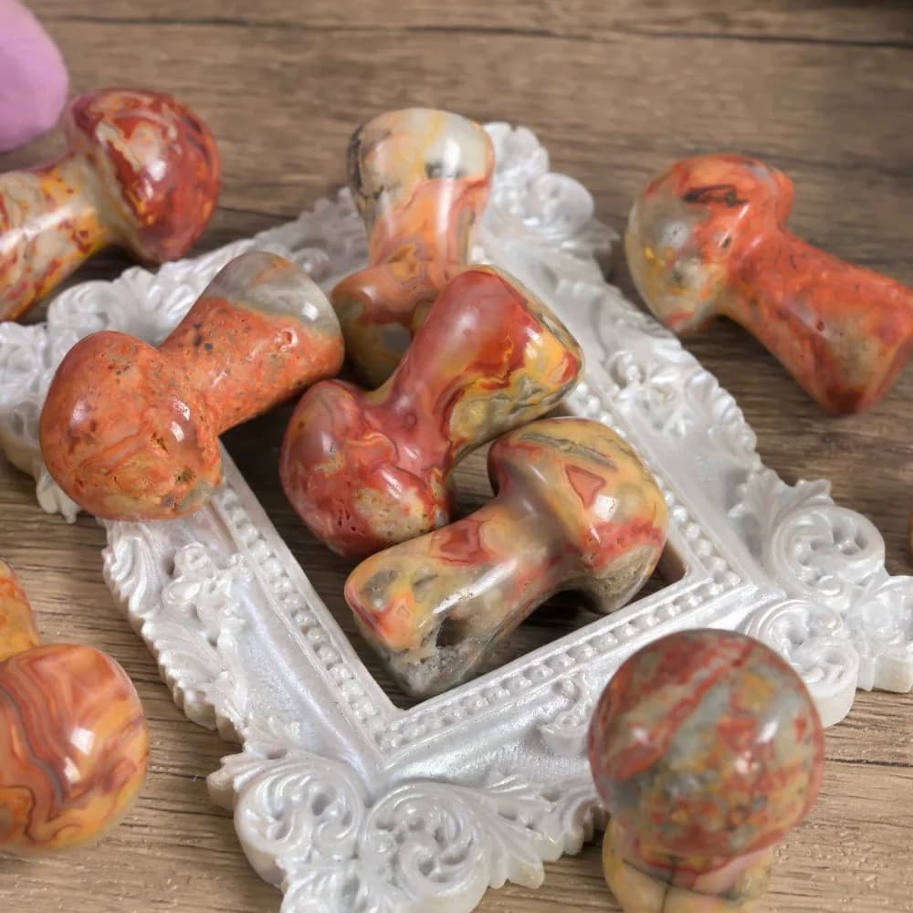 1pc  Natural Unique Agate Mushroom Geode with Stripes Ice Cracks Perfect Gift for Friends Family